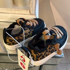Unisex toddler sneakers